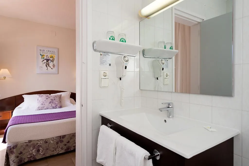 Rvhotels Avenida Τόσα ντε Μαρ 2*,